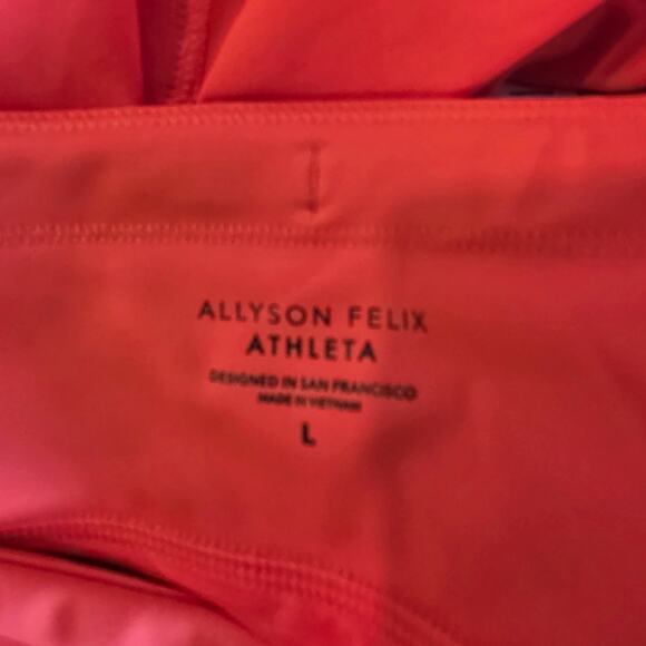 Athleta X Allyson Felix Legend Run with it Shorts Size Large Bright Orange NEW - Picture 4 of 6